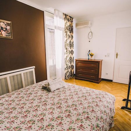 Amazing View Of Maydan! Apartamento Kiev Exterior foto