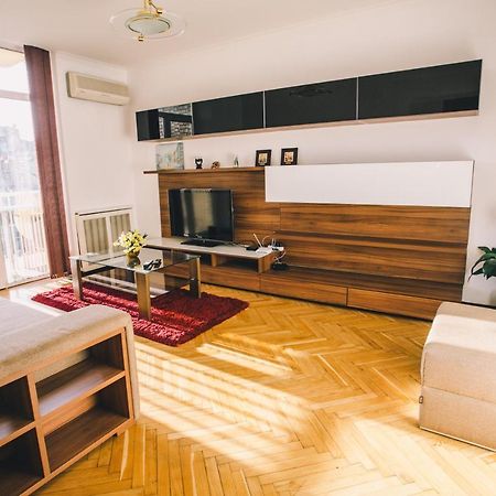 Amazing View Of Maydan! Apartamento Kiev Exterior foto