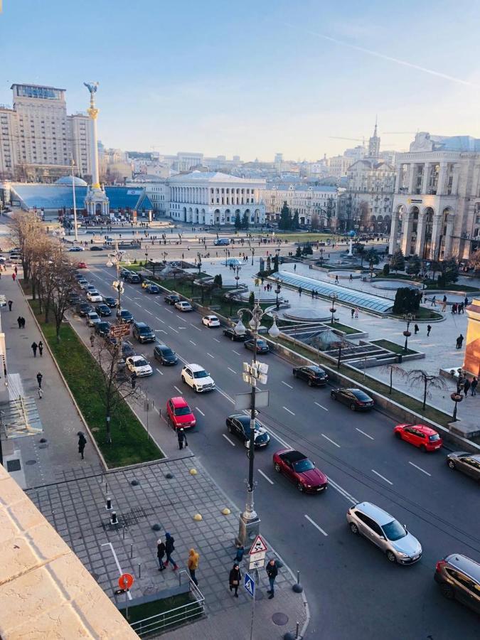 Amazing View Of Maydan! Apartamento Kiev Exterior foto