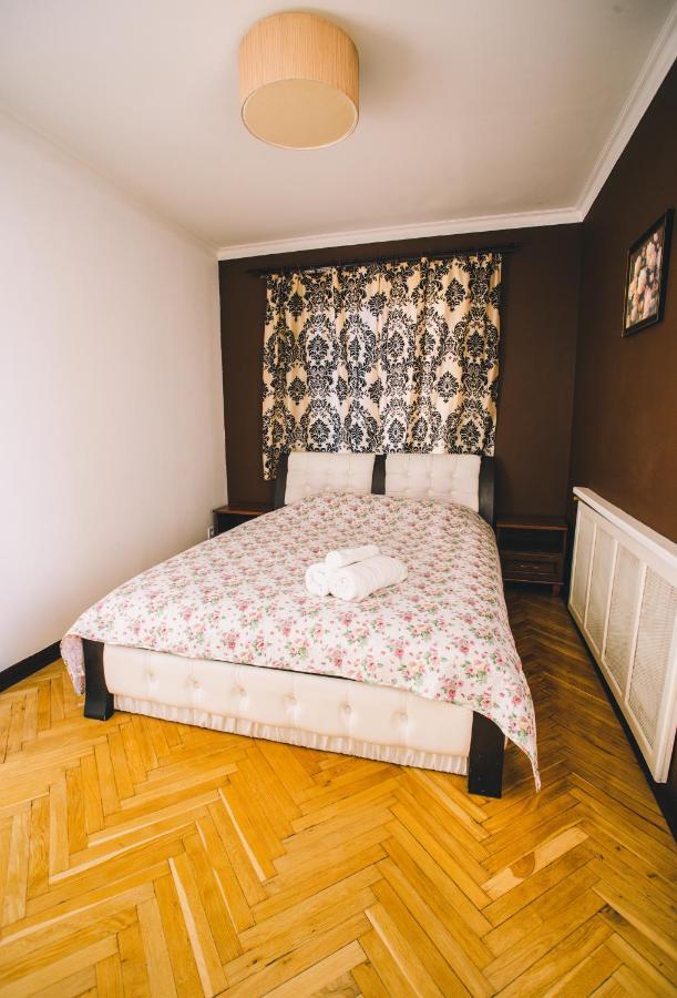 Amazing View Of Maydan! Apartamento Kiev Exterior foto